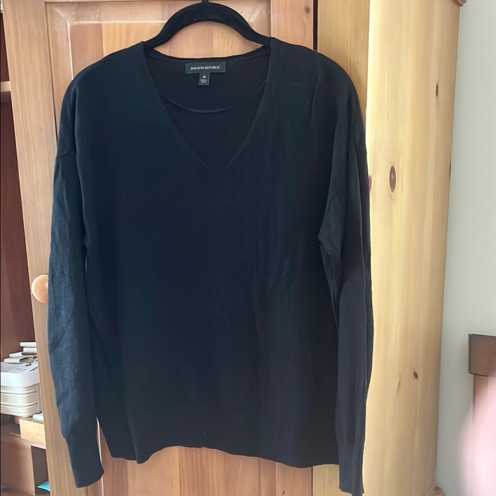 Banana Republic Women's Black Sweater